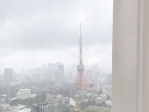 東京エディション虎ノ門ロビーバーからの風景